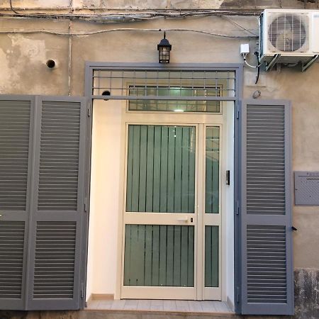 Flat In Center Historic Villa Napoli Exterior foto